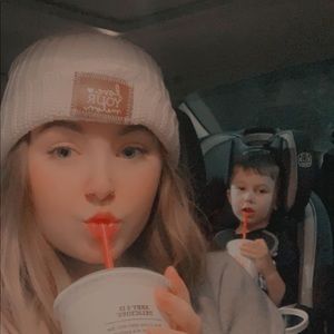 Meet your Posher, Bailey